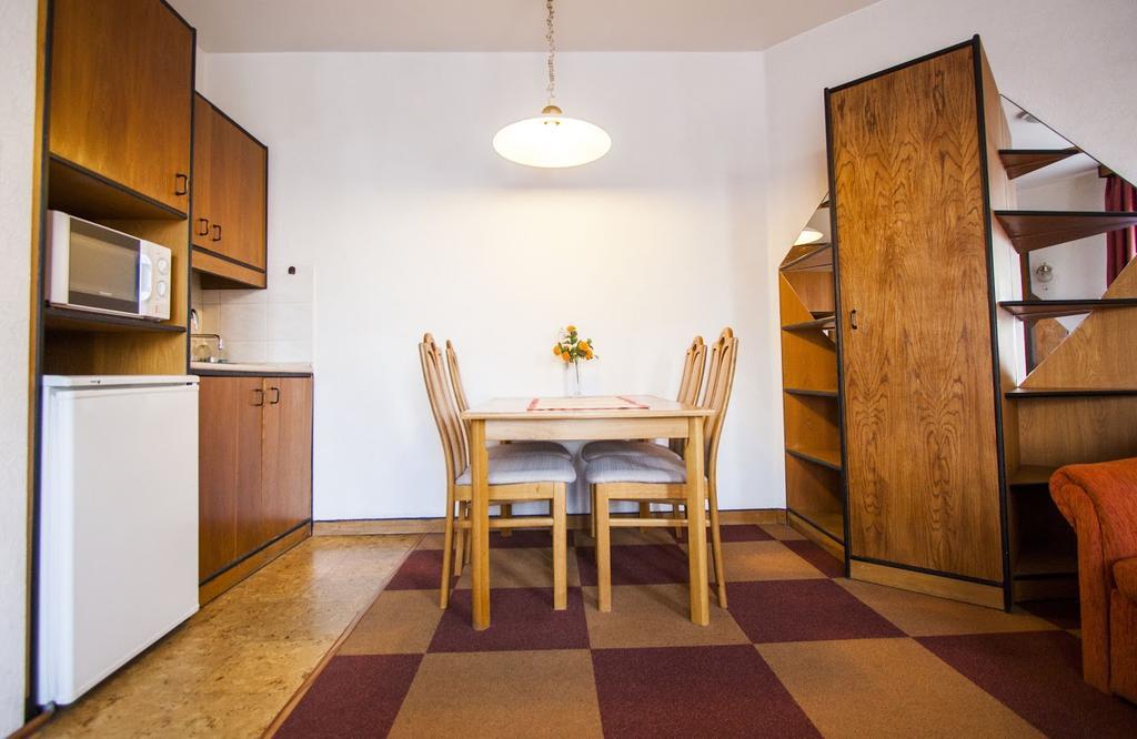 Dominika Apartman Hotel Budapest Bagian luar foto