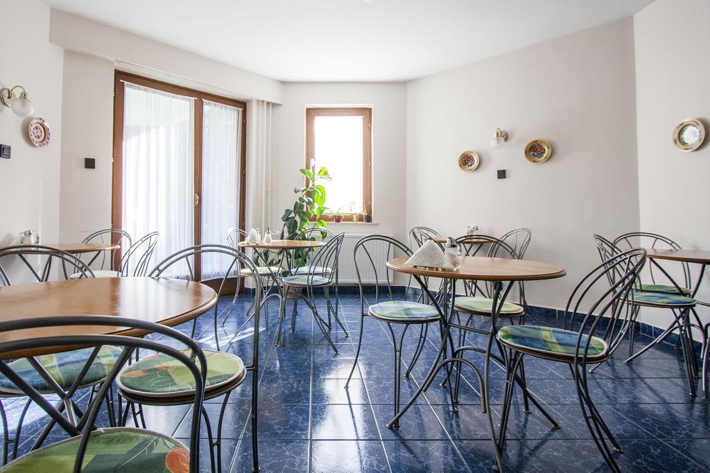 Dominika Apartman Hotel Budapest Bagian luar foto