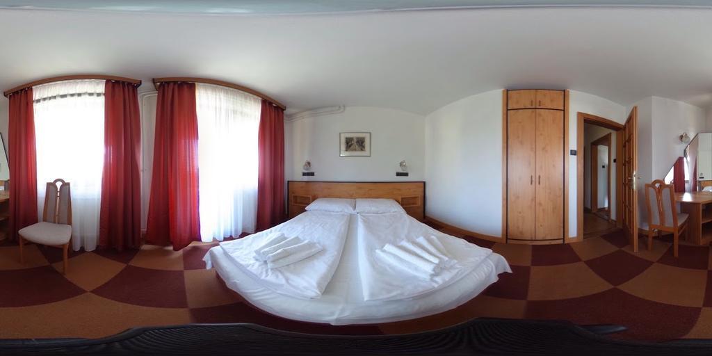 Dominika Apartman Hotel Budapest Bagian luar foto