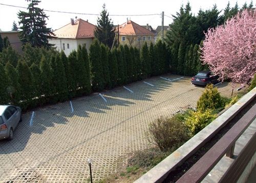 Dominika Apartman Hotel Budapest Bagian luar foto